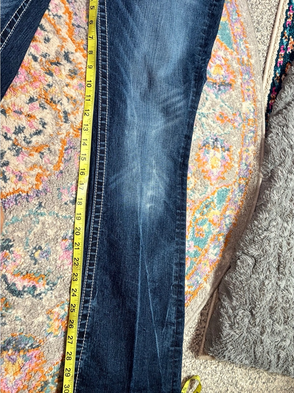 Miss Me bootcut embellished size 31 jeans - Picture 9 of 11
